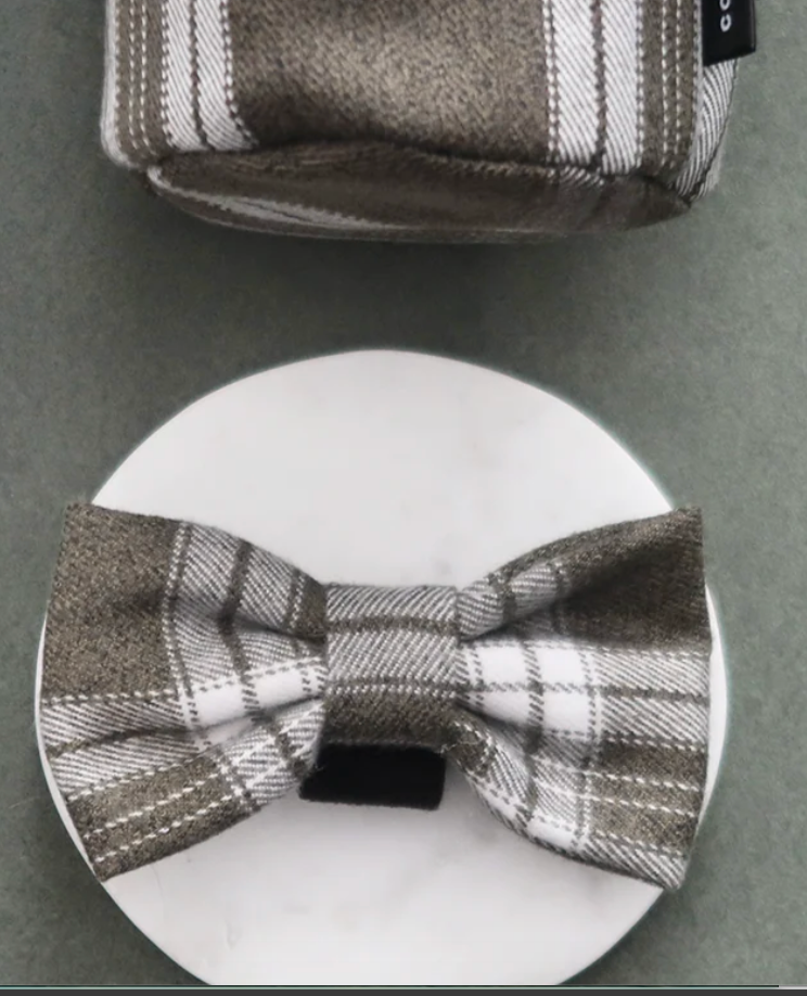 COCOPUP Olive Check Bow Tie