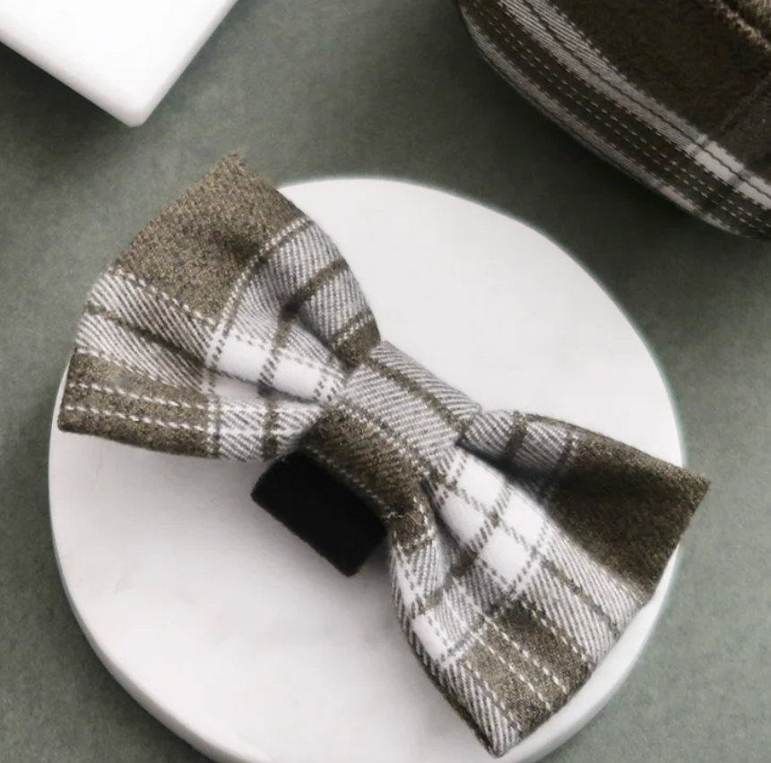 COCOPUP Olive Check Bow Tie