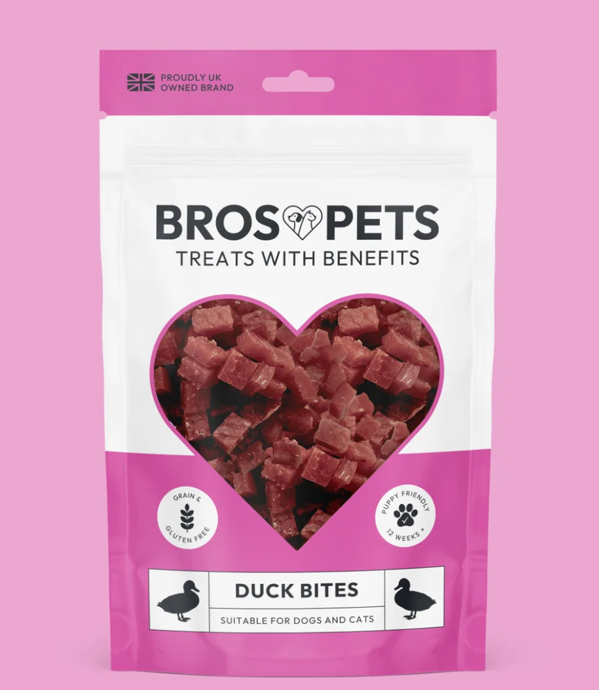 Bros Pets Treats Our Bites are the ultimate healthy snack for your pets, made with premium, single protein sources. Ideal for training or treating, these grain-free and gluten-free bites are packed with nutrients to support your pet's well-being.