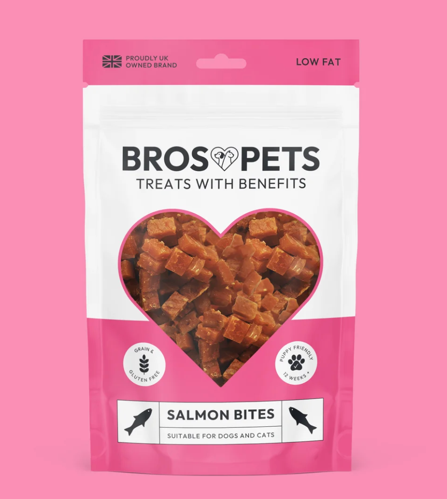 Bros Pets Treats Our Bites are the ultimate healthy snack for your pets, made with premium, single protein sources. Ideal for training or treating, these grain-free and gluten-free bites are packed with nutrients to support your pet's well-being.