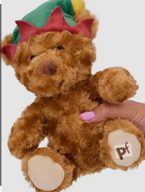 Petface  Dog Toy has had a winter makeover ready for Christmas! With a cute smiley face, crinkle leaves and a built in squeaker.
